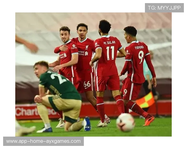 利物浦快速传导撕裂对方防线：从球场到工作场的高效传导艺术