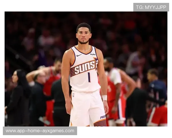 太阳布克复出后首场狂轰42分展现顶级分卫竞技素质