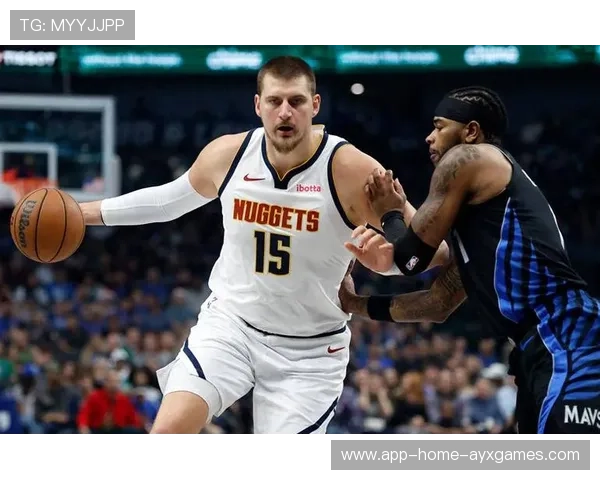 约基奇外线跳投再中,掘金在第四节稳定输出 约基奇外线跳投再中,掘金在第四节稳定输出